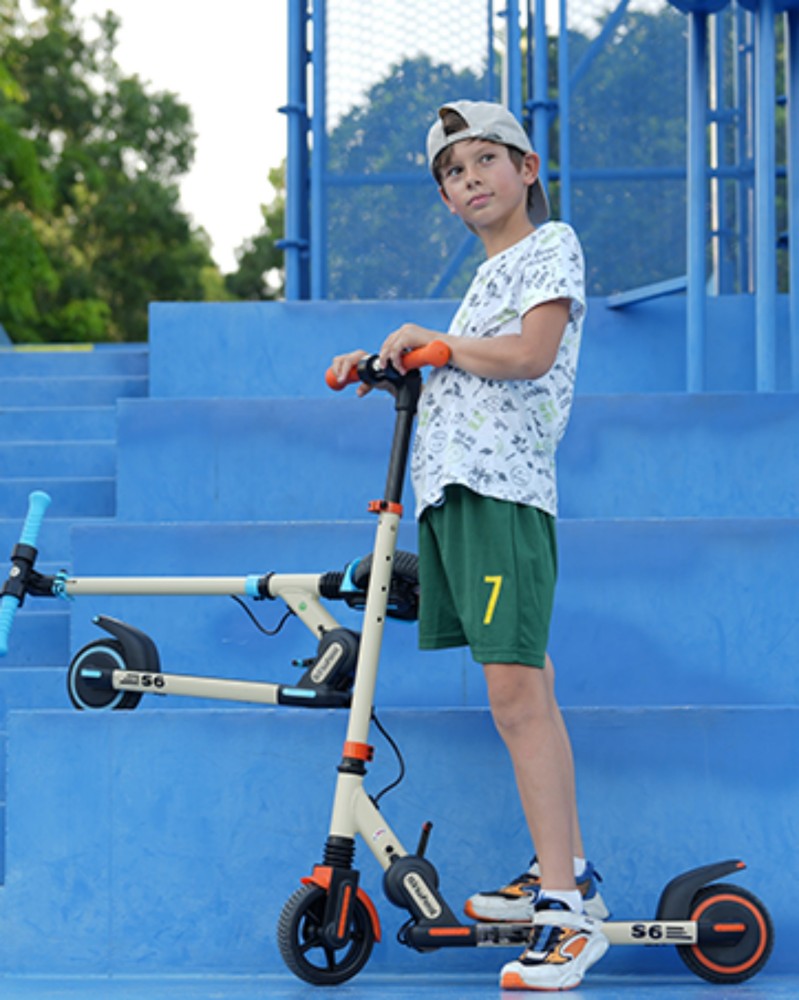 ISINWHEEL S6 6.5 Kids Foldable Electric Scooter 150W Motor 21.6V 5Ah Battery